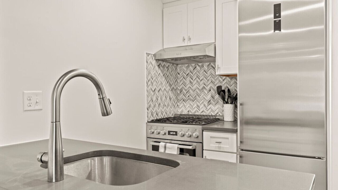 Photo of Kitchen in Washington Square West