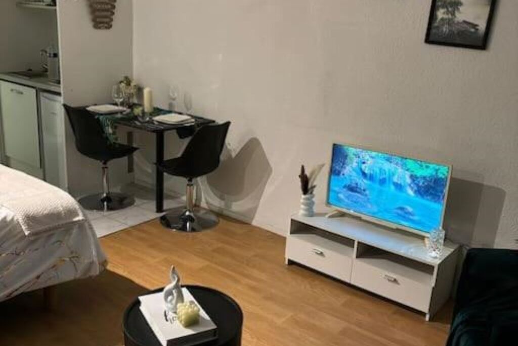 Photo of Bedroom in Carquefou