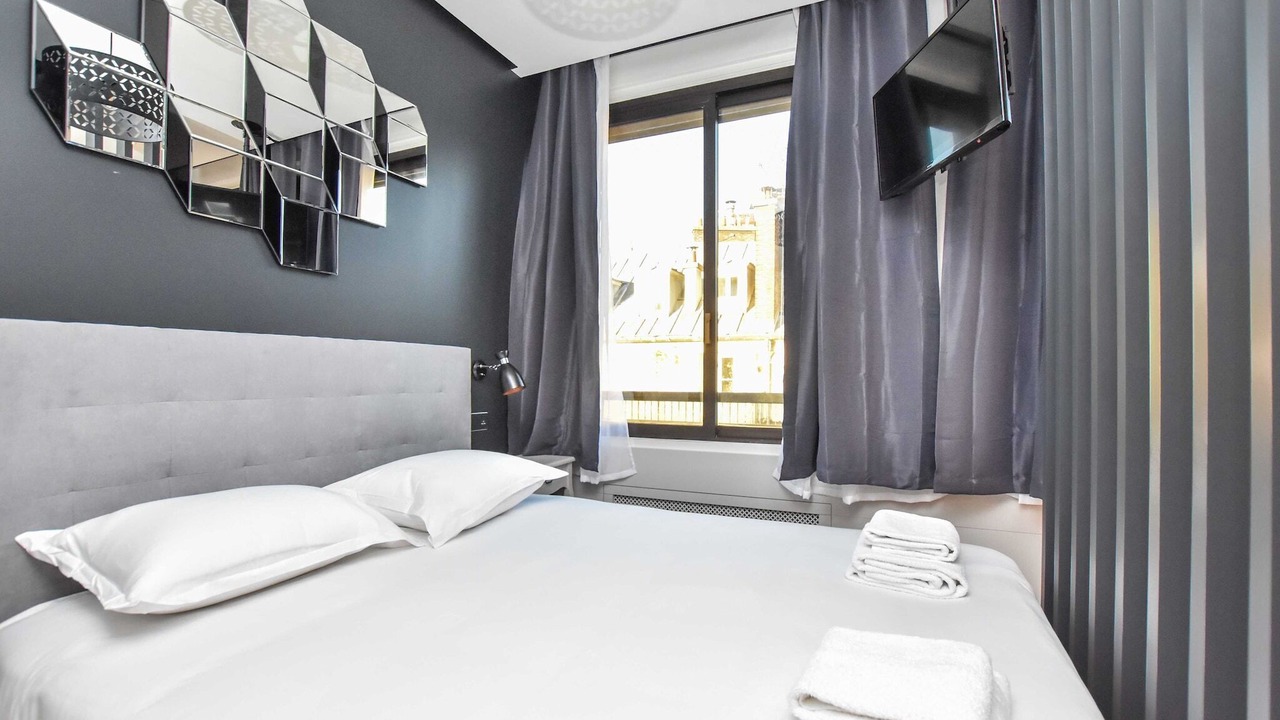 Photo of Bedroom in Chaussee-d'Antin