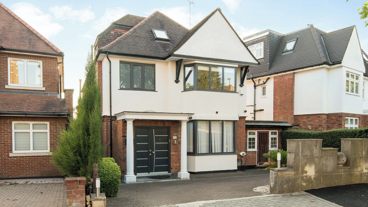 Photo of Outdoor in Golders Green