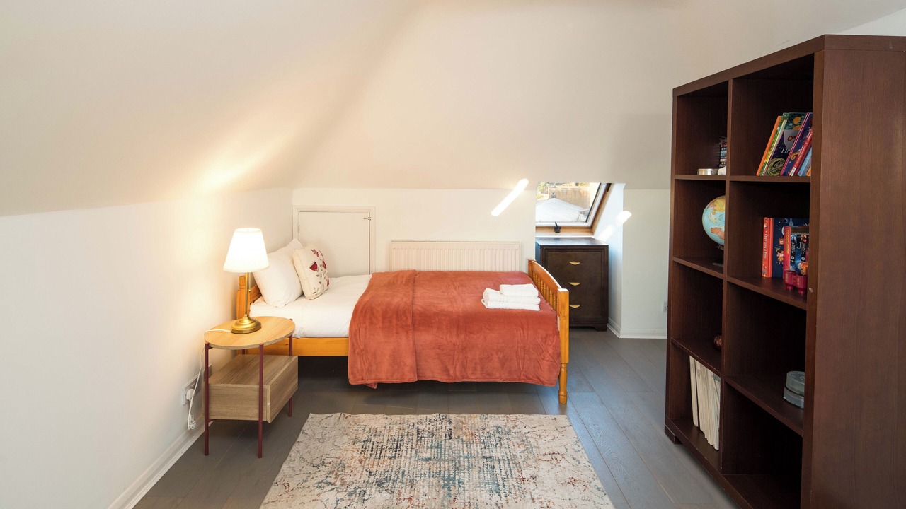 Photo of Bedroom in Golders Green