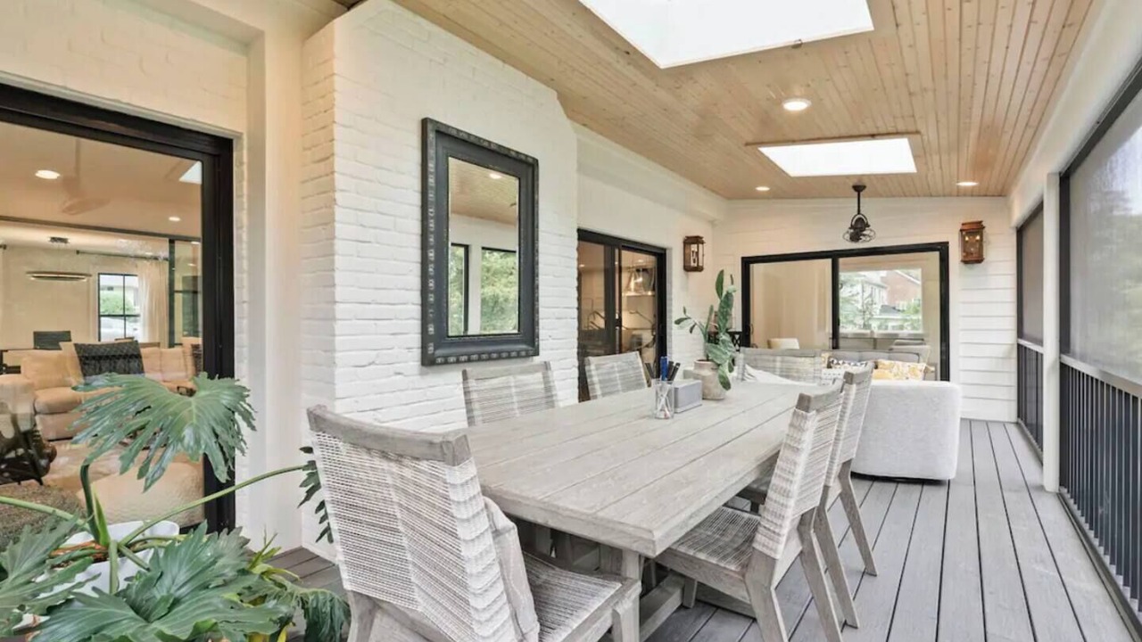 Photo of Outdoor in Lexington