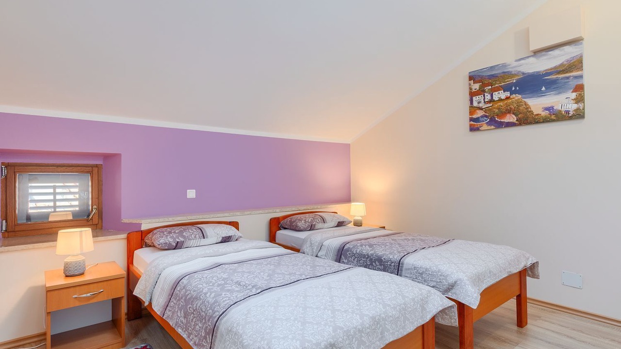 Photo of Bedroom in Pican