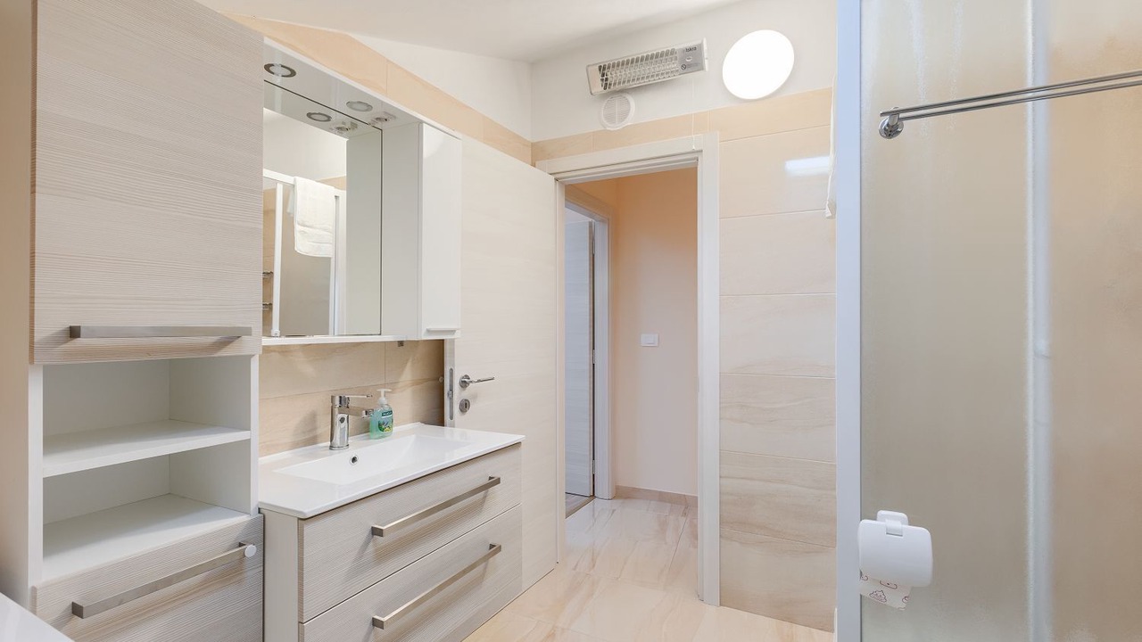 Photo of Bathroom in Pican