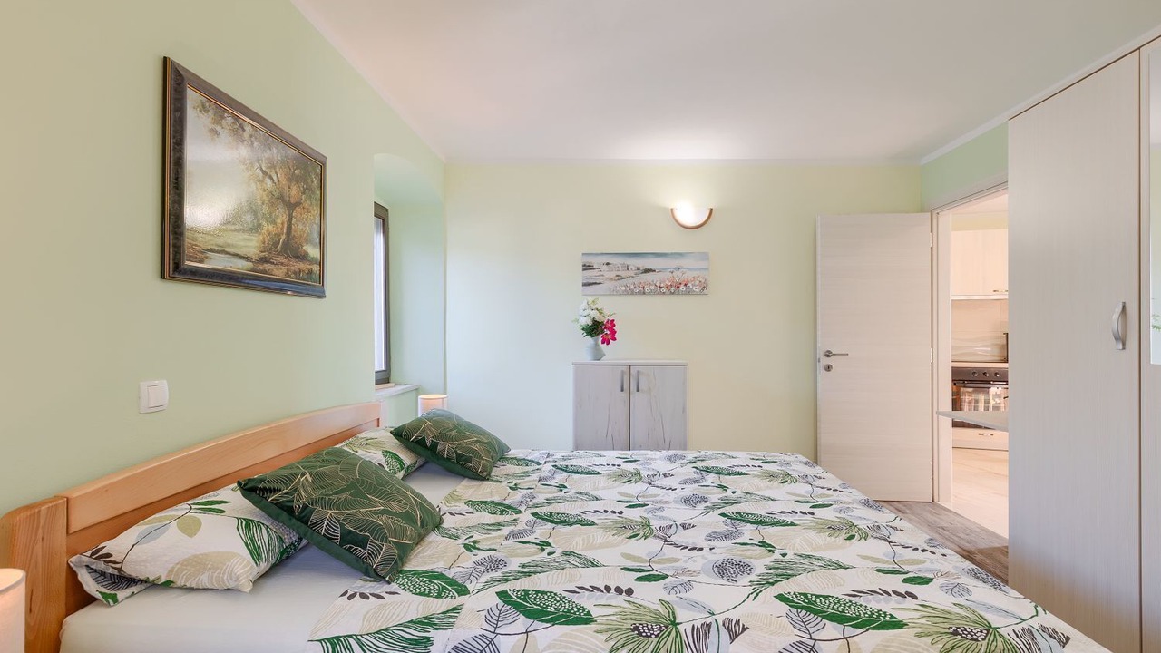 Photo of Bedroom in Pican