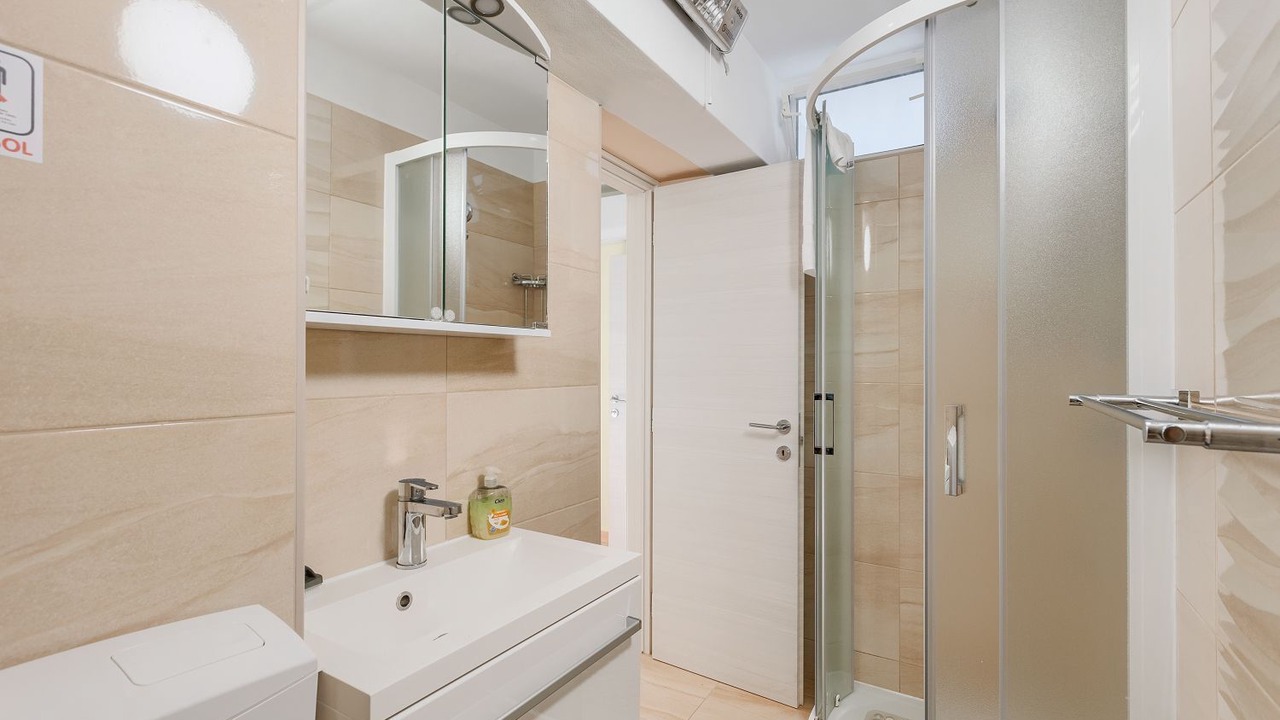 Photo of Bathroom in Pican