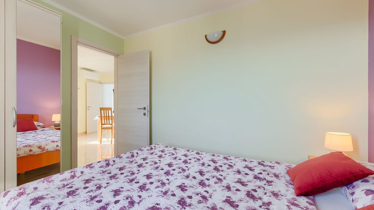 Photo of Bedroom in Pican