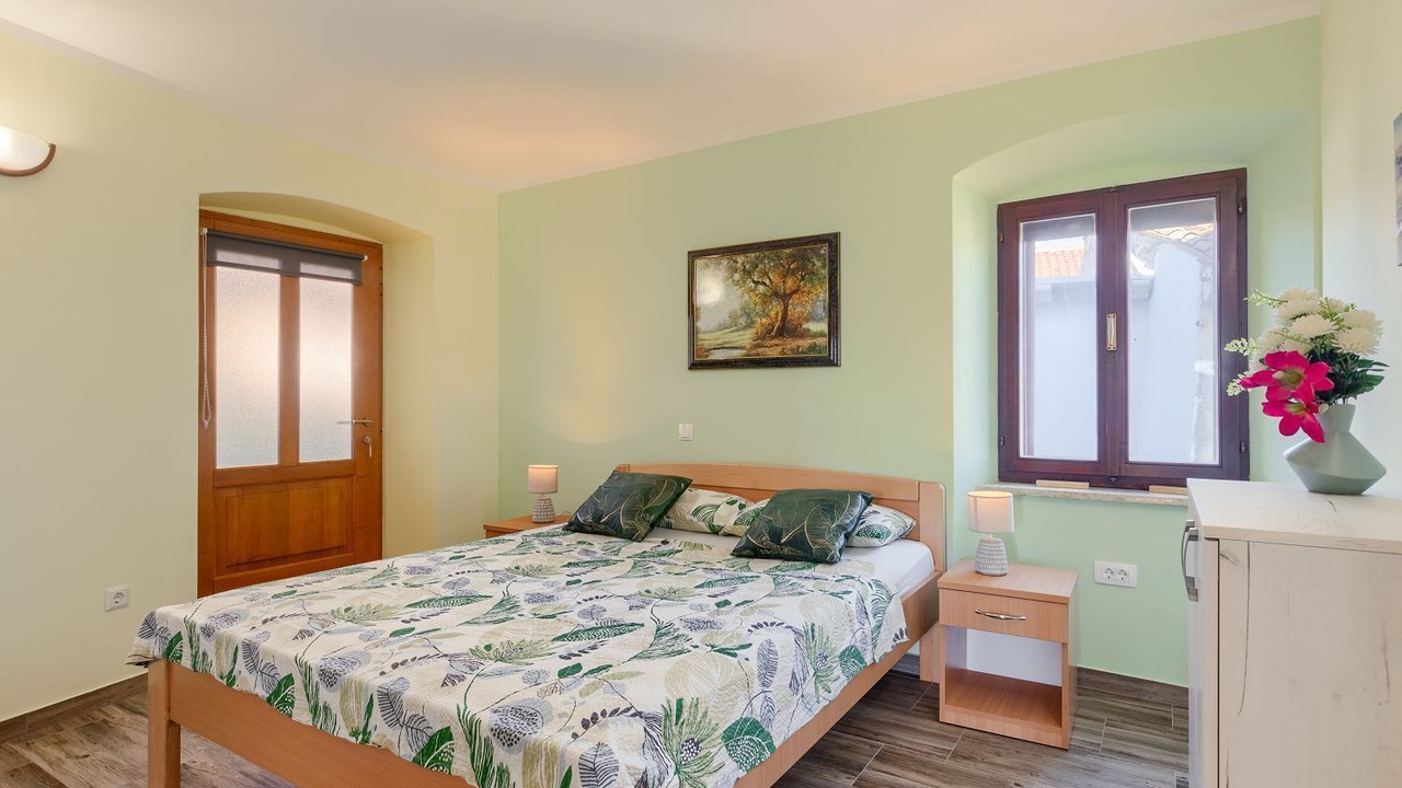 Photo of Bedroom in Pican