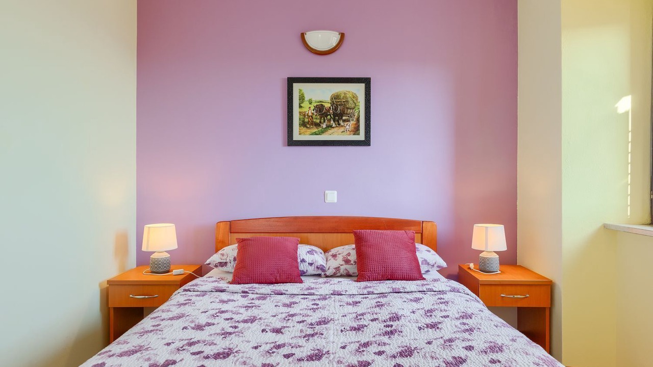 Photo of Bedroom in Pican