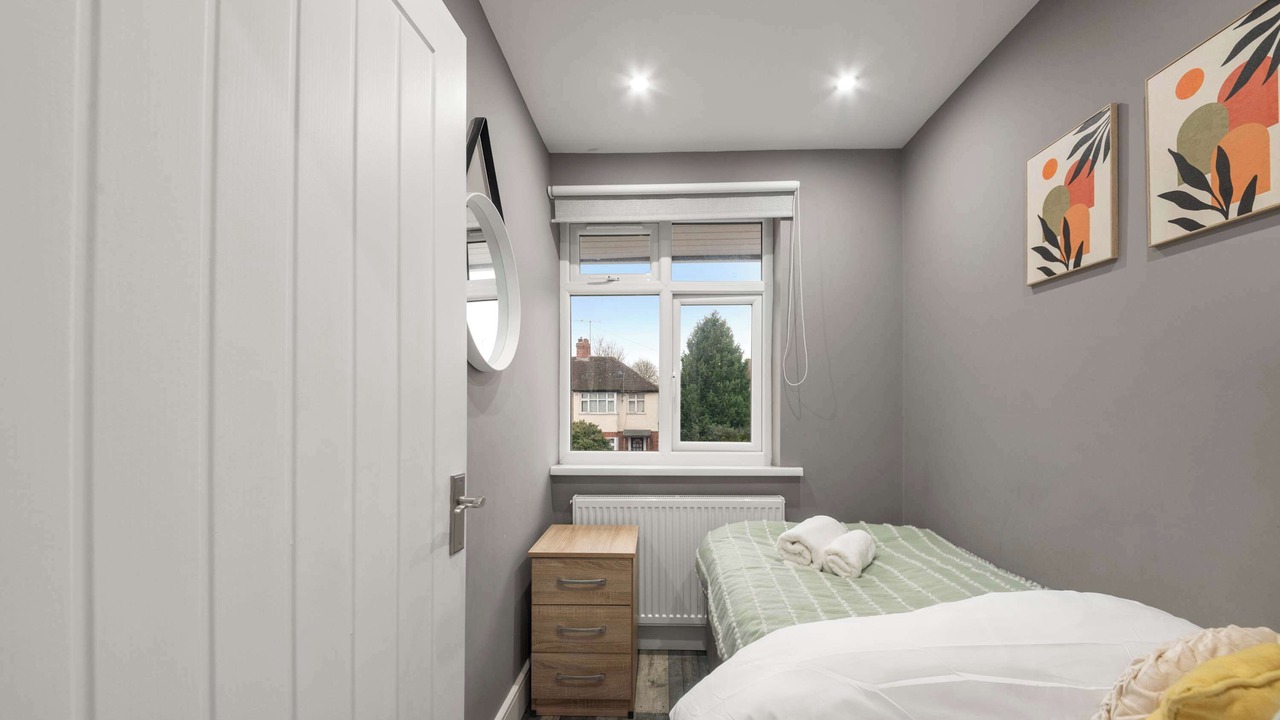 Photo of Bedroom in Reading