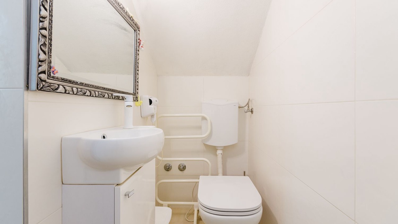 Photo of Bathroom in Klanfari