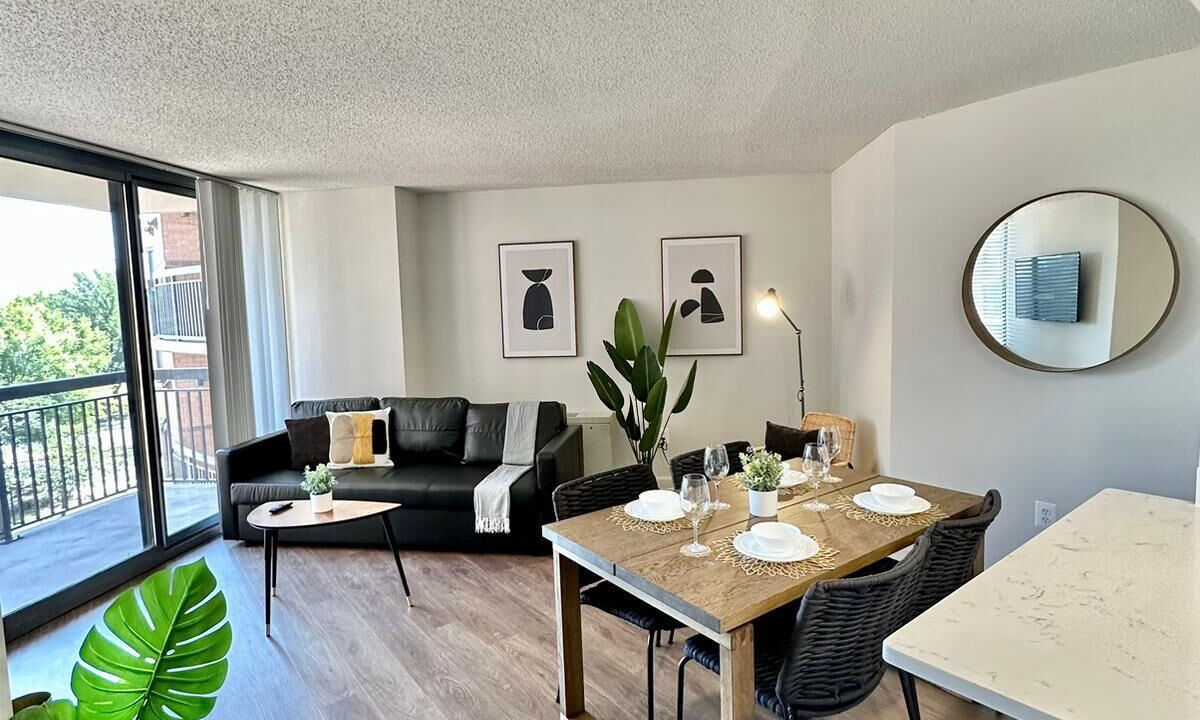 Photo of Livingroom in Pentagon City