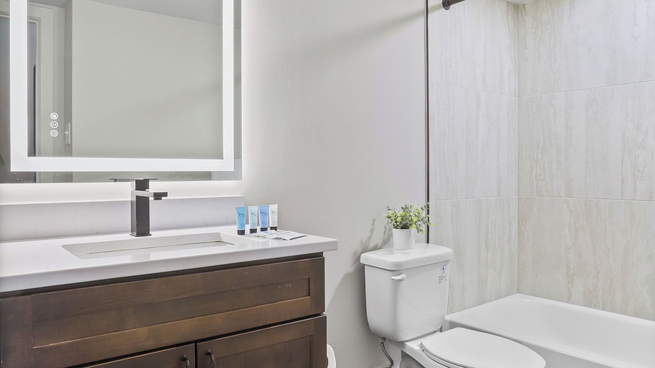 Photo of Bathroom in Pentagon City