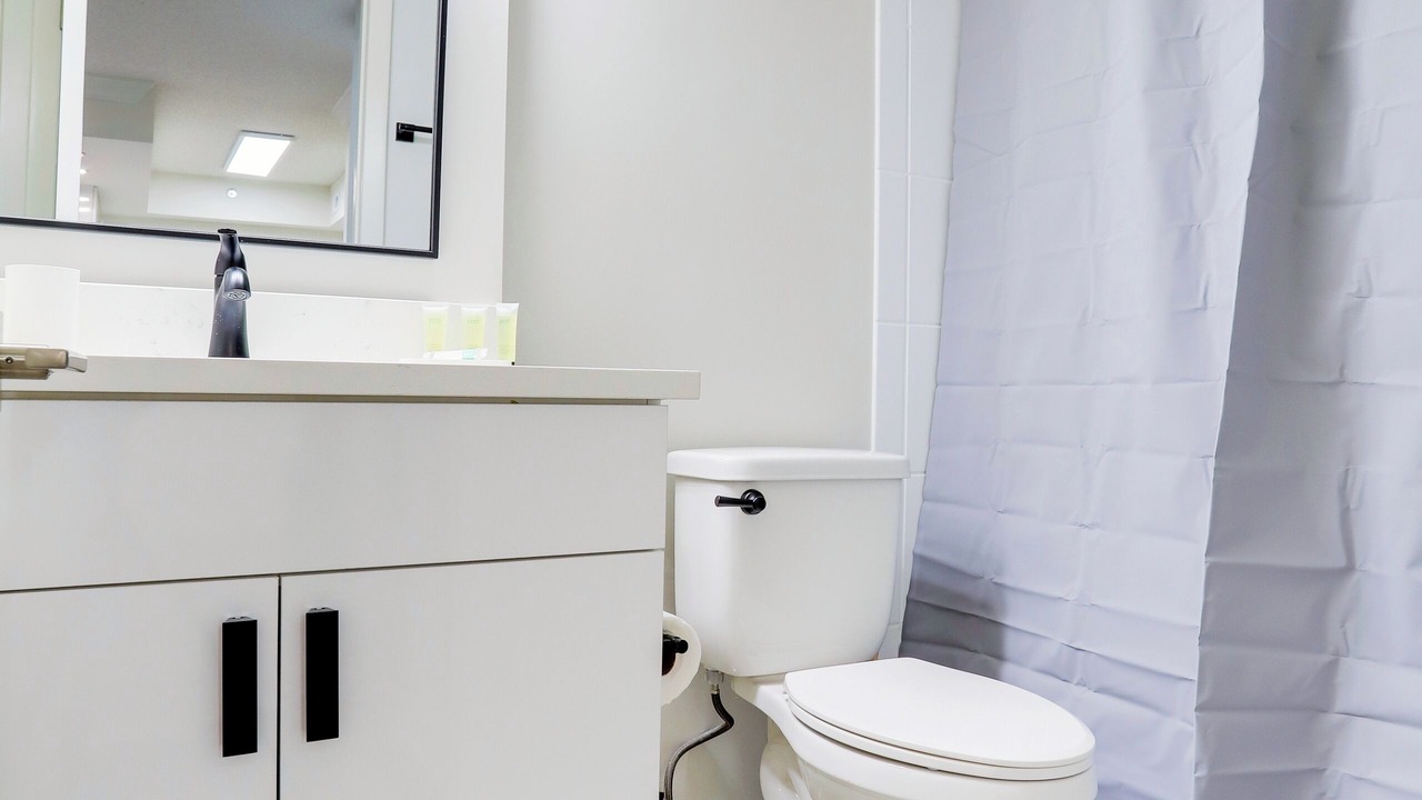 Photo of Bathroom in Pentagon City