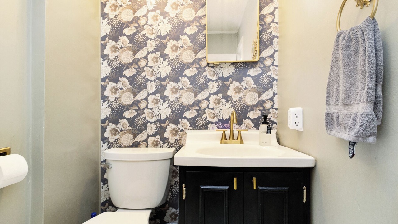 Photo of Bathroom in Herington