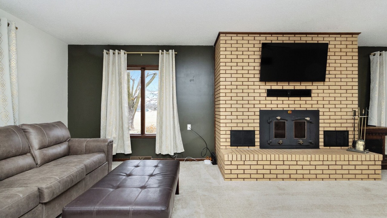 Photo of Livingroom in Herington