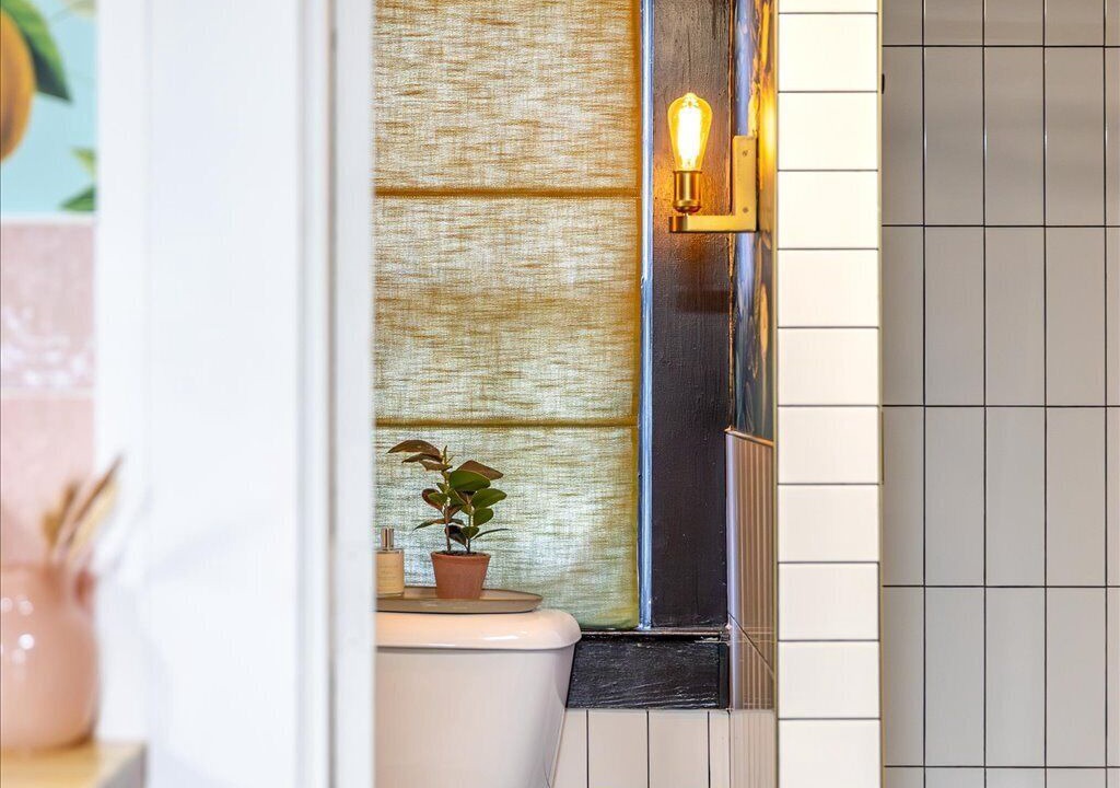 Photo of Bathroom in Wilmington Historic District