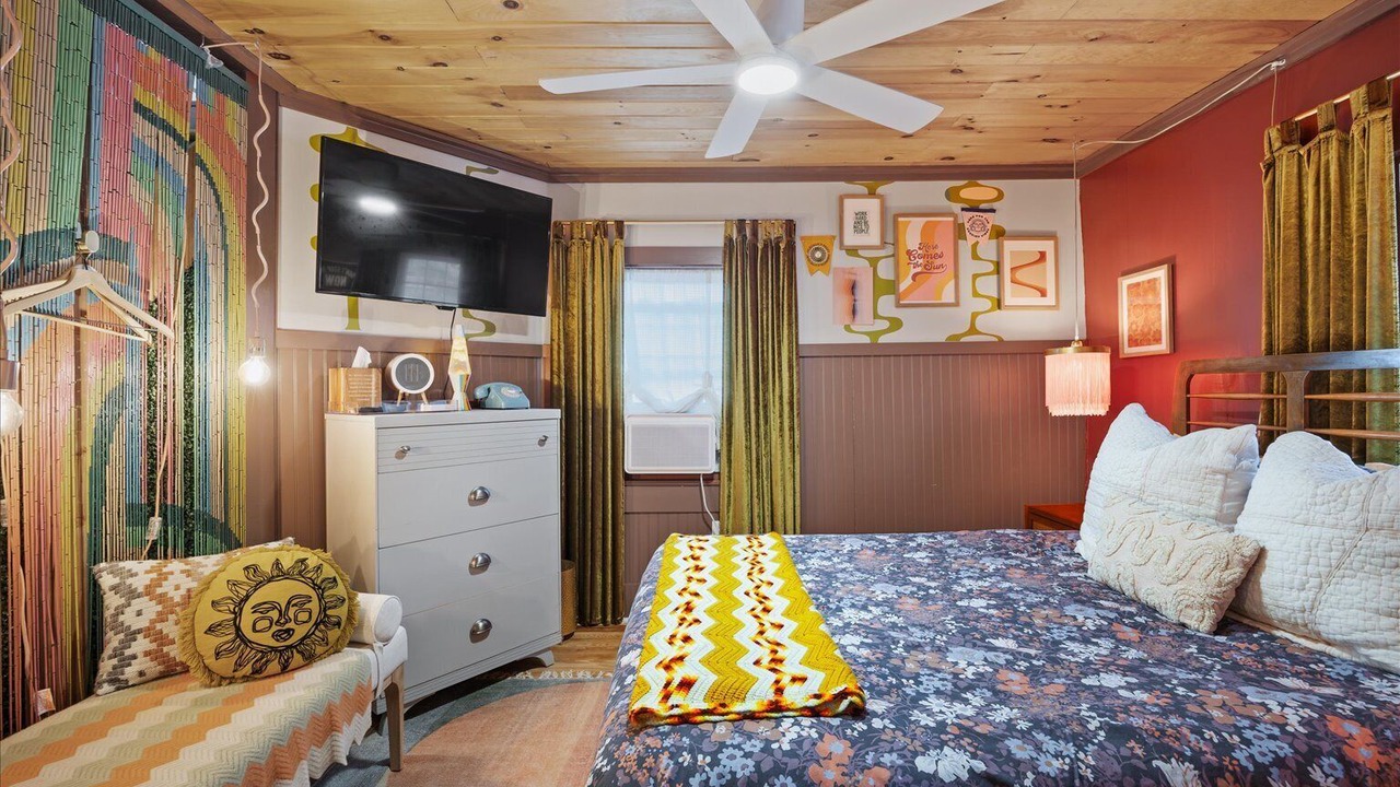 Photo of Bedroom in Wilmington Historic District
