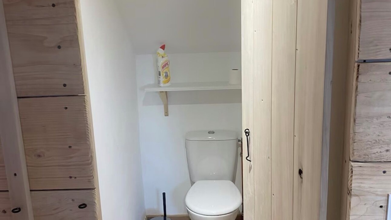 Photo of Bathroom in Saint-Martin-des-Pezerits