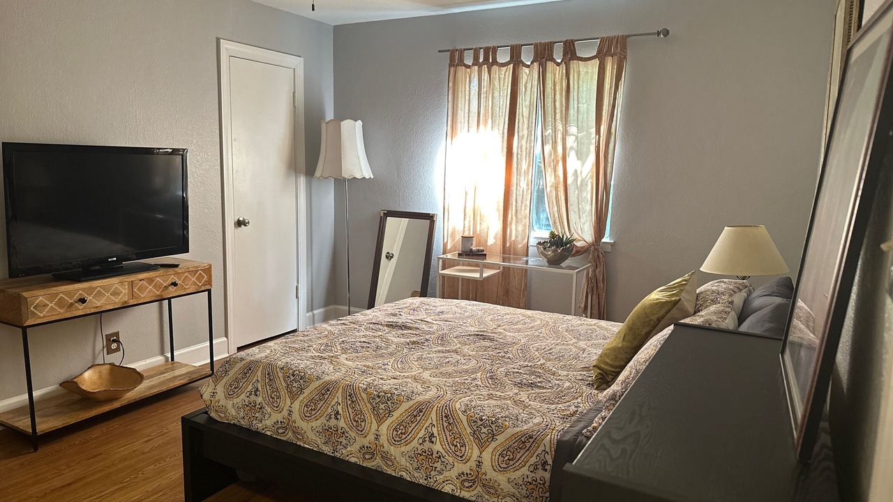 Photo of Bedroom in Parker Lane