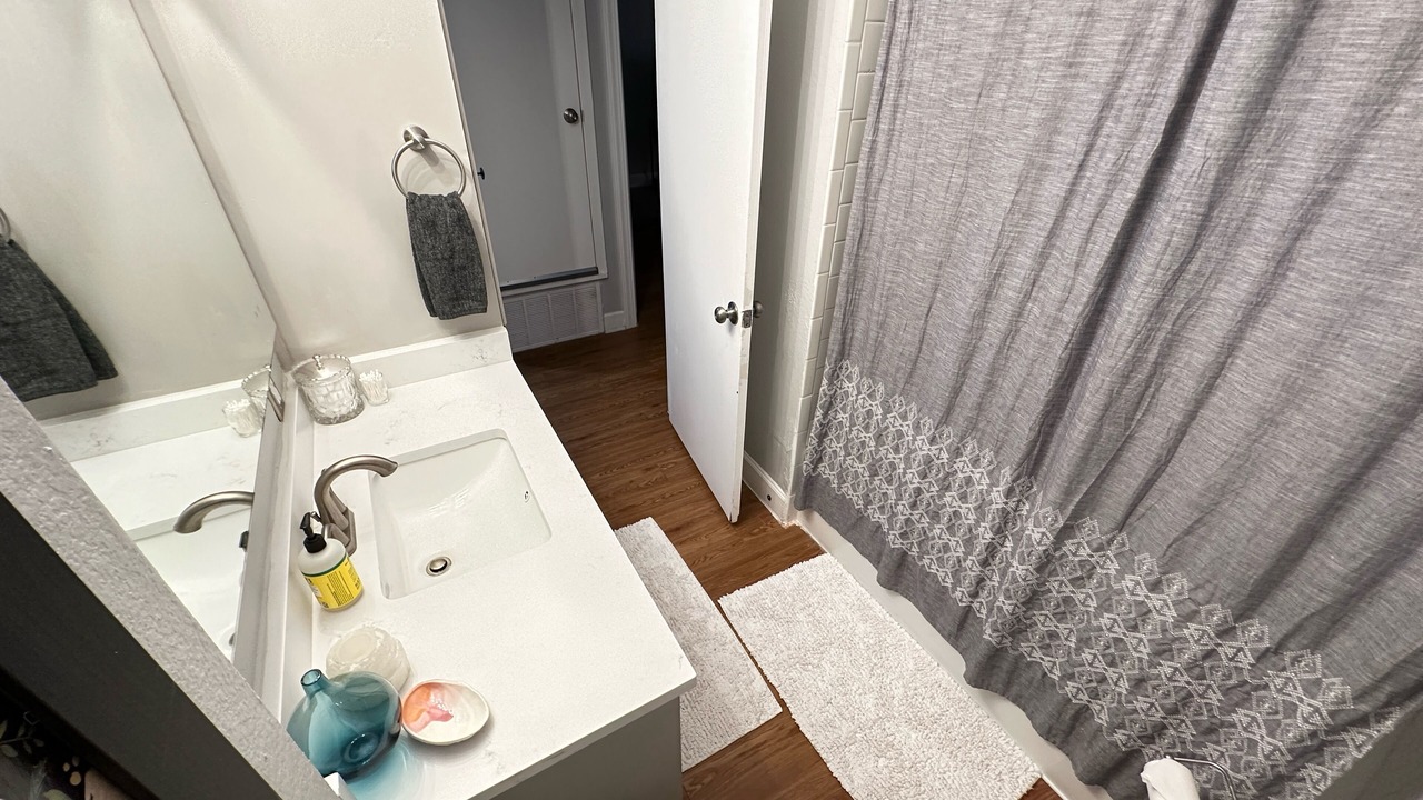 Photo of Bathroom in Parker Lane