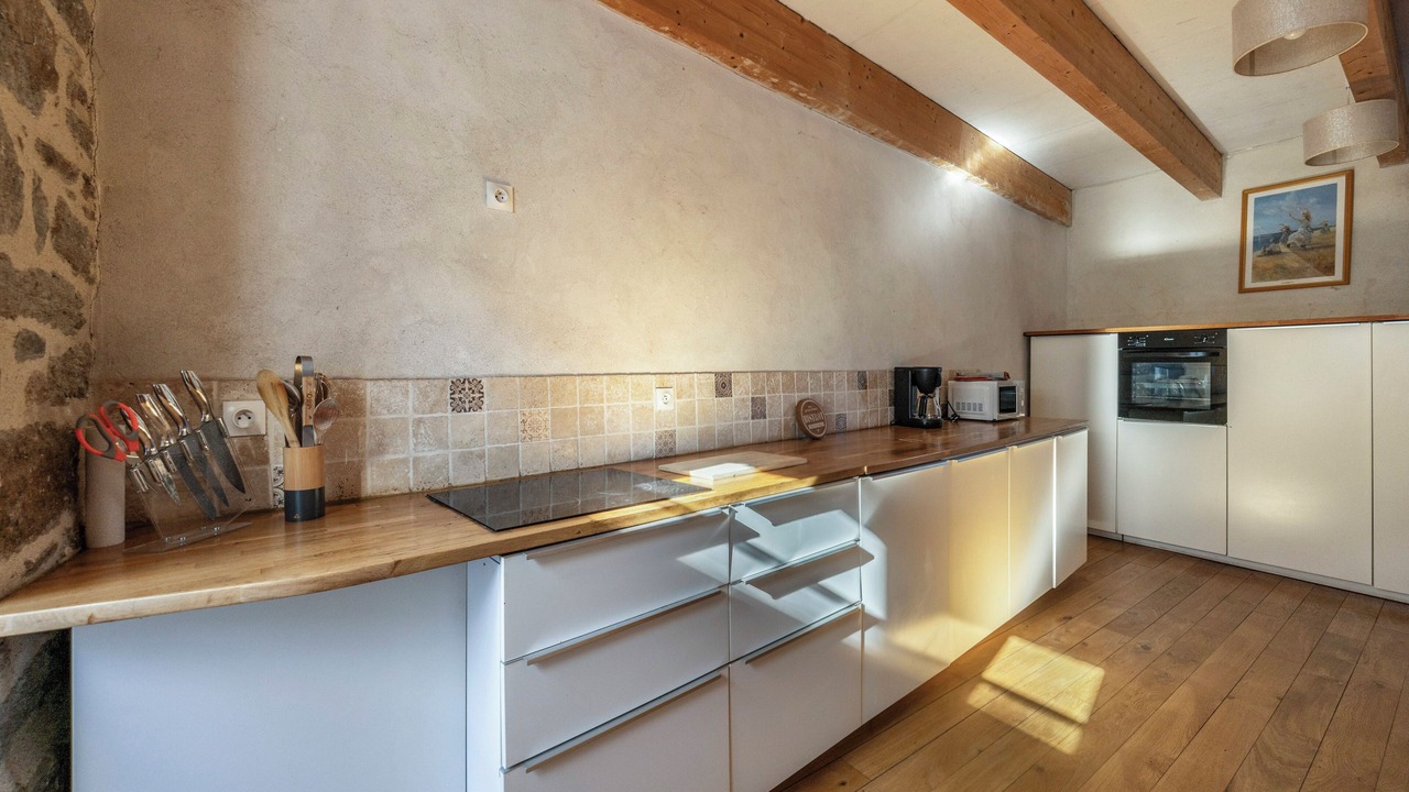 Photo of Kitchen in Saint-Suliac