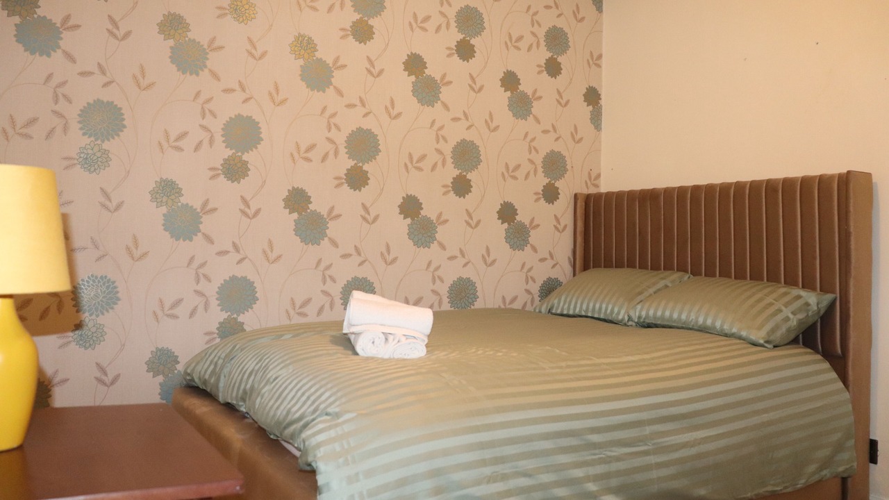 Photo of Bedroom in Brize Norton
