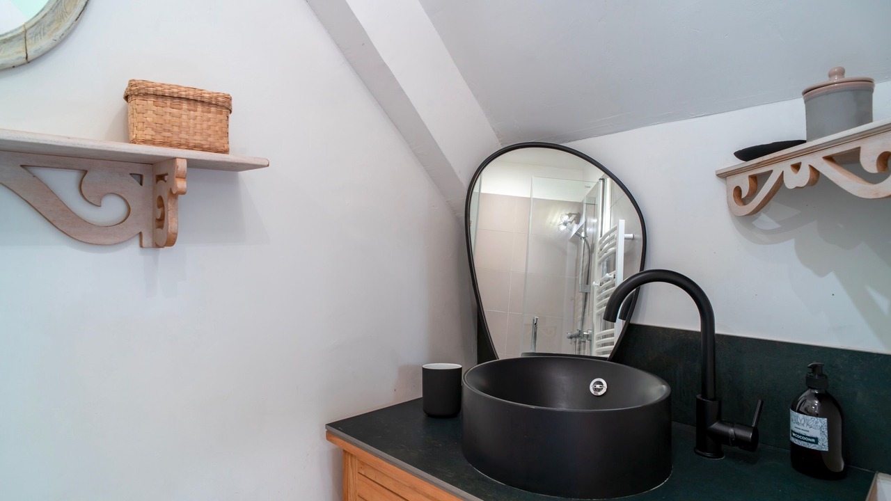 Photo of Bathroom in Carnac