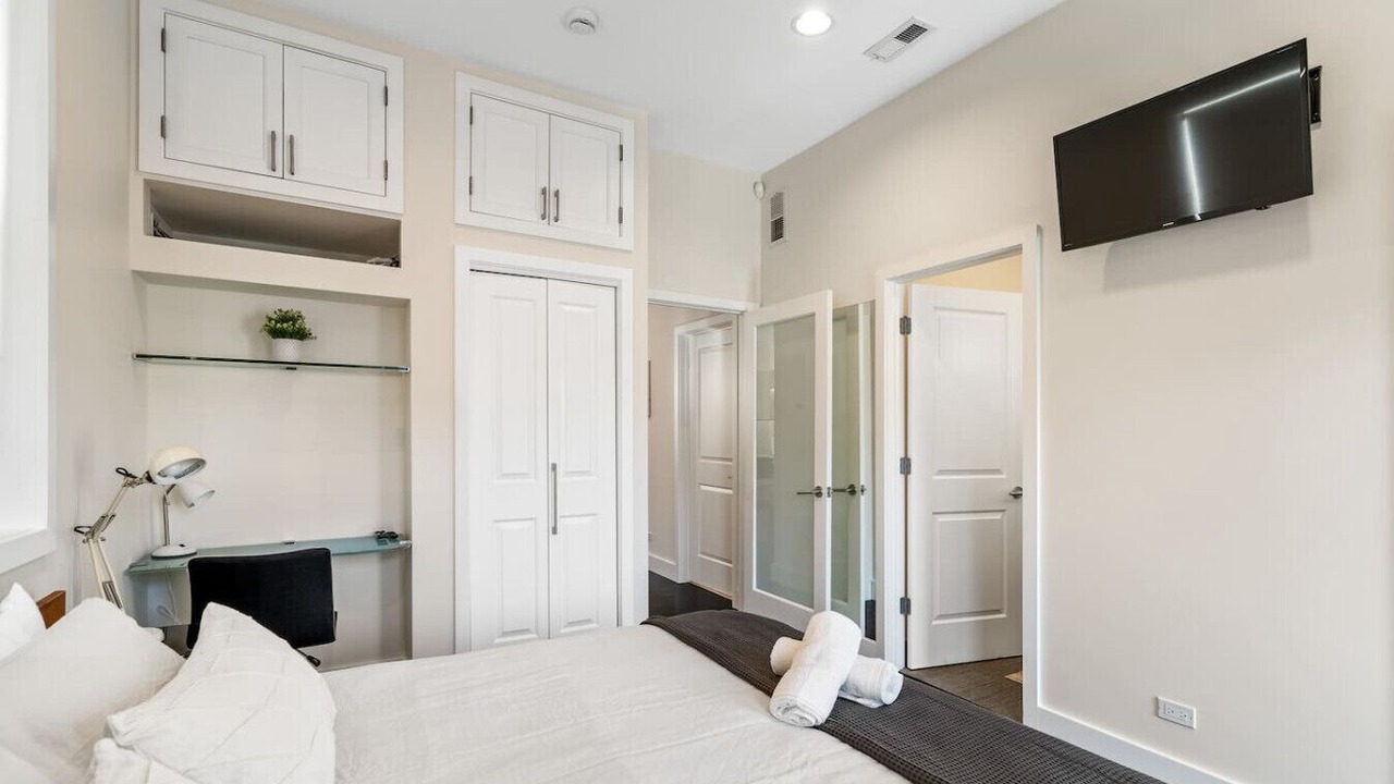 Photo of Bedroom in Wicker Park