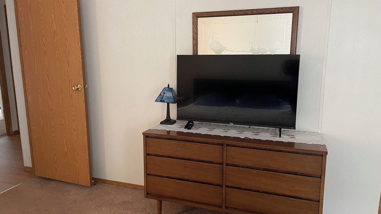 Photo of Bedroom in Lake Odessa