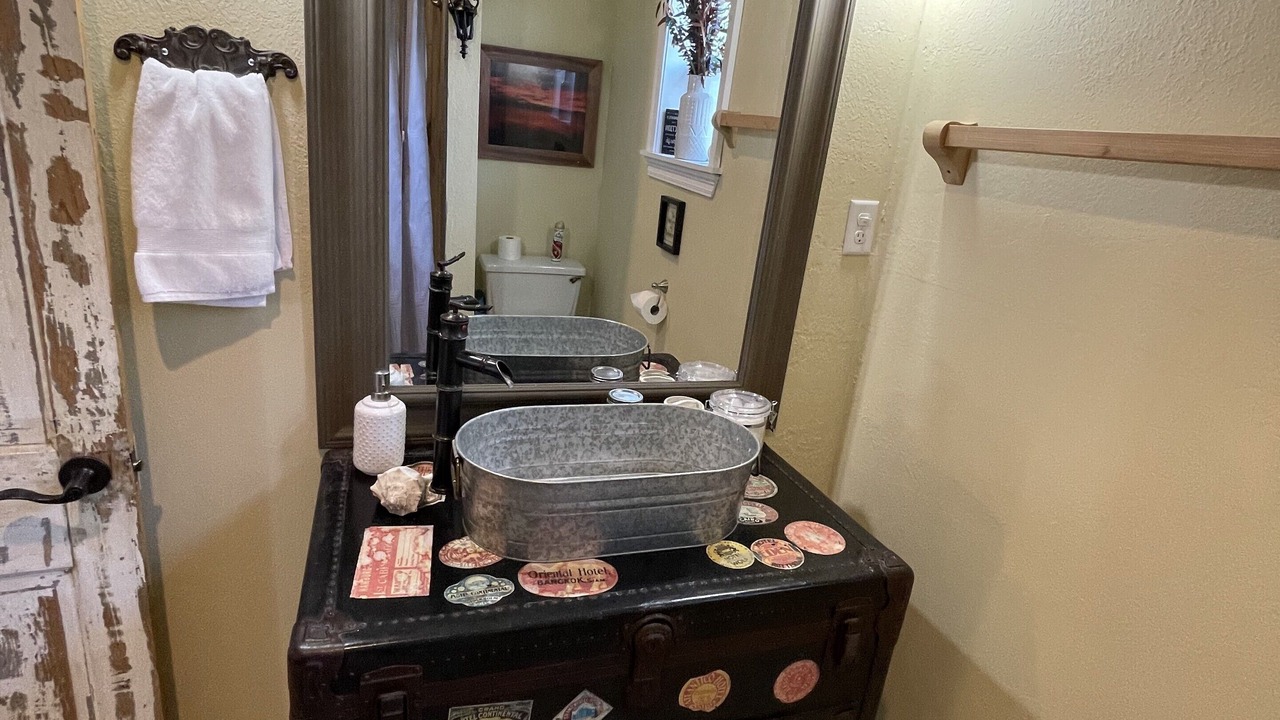 Photo of Bathroom in Morgan City