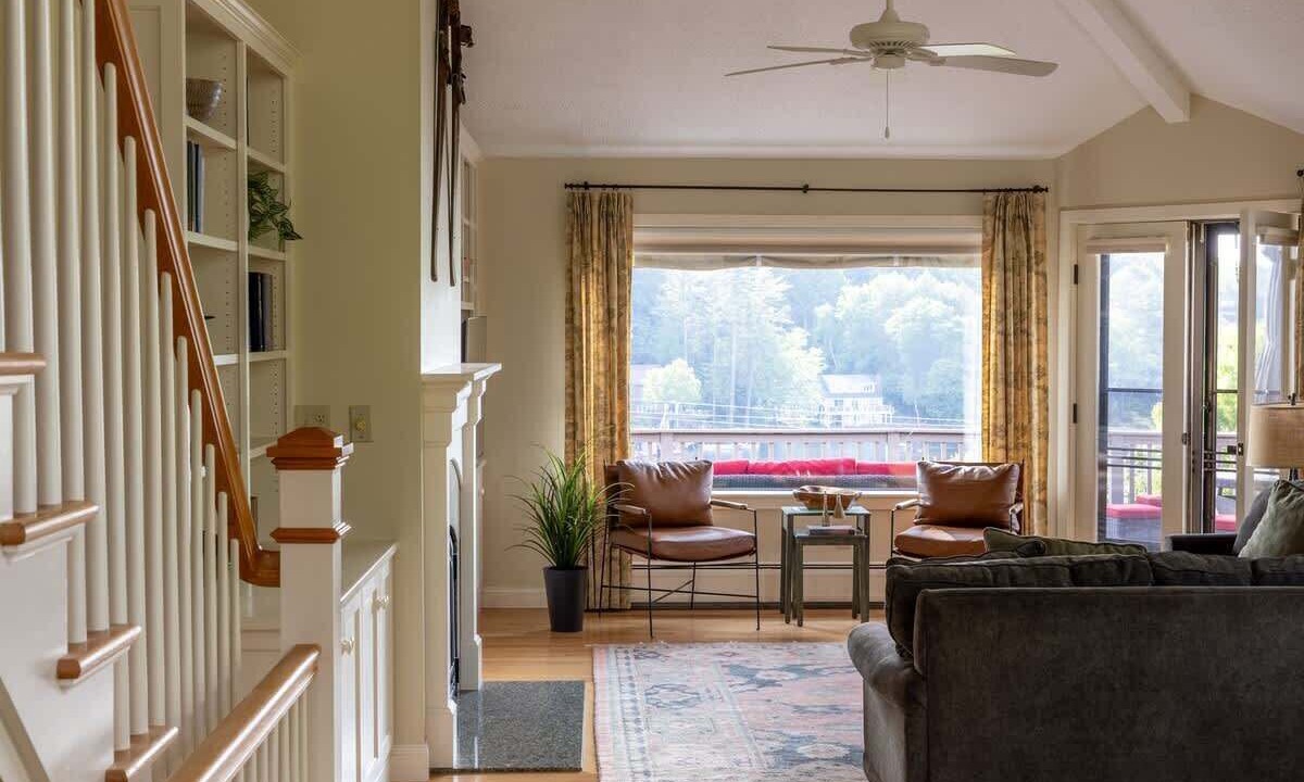 Photo of Bedroom in Sunapee