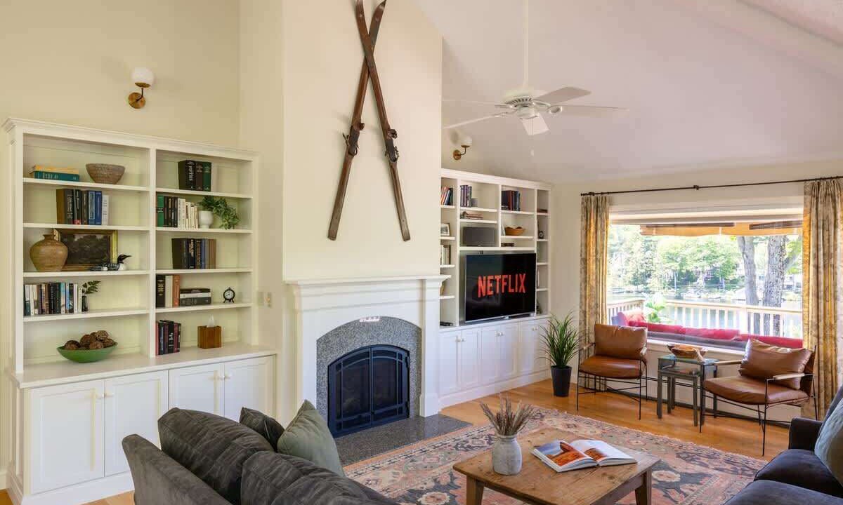 Photo of Bedroom in Sunapee