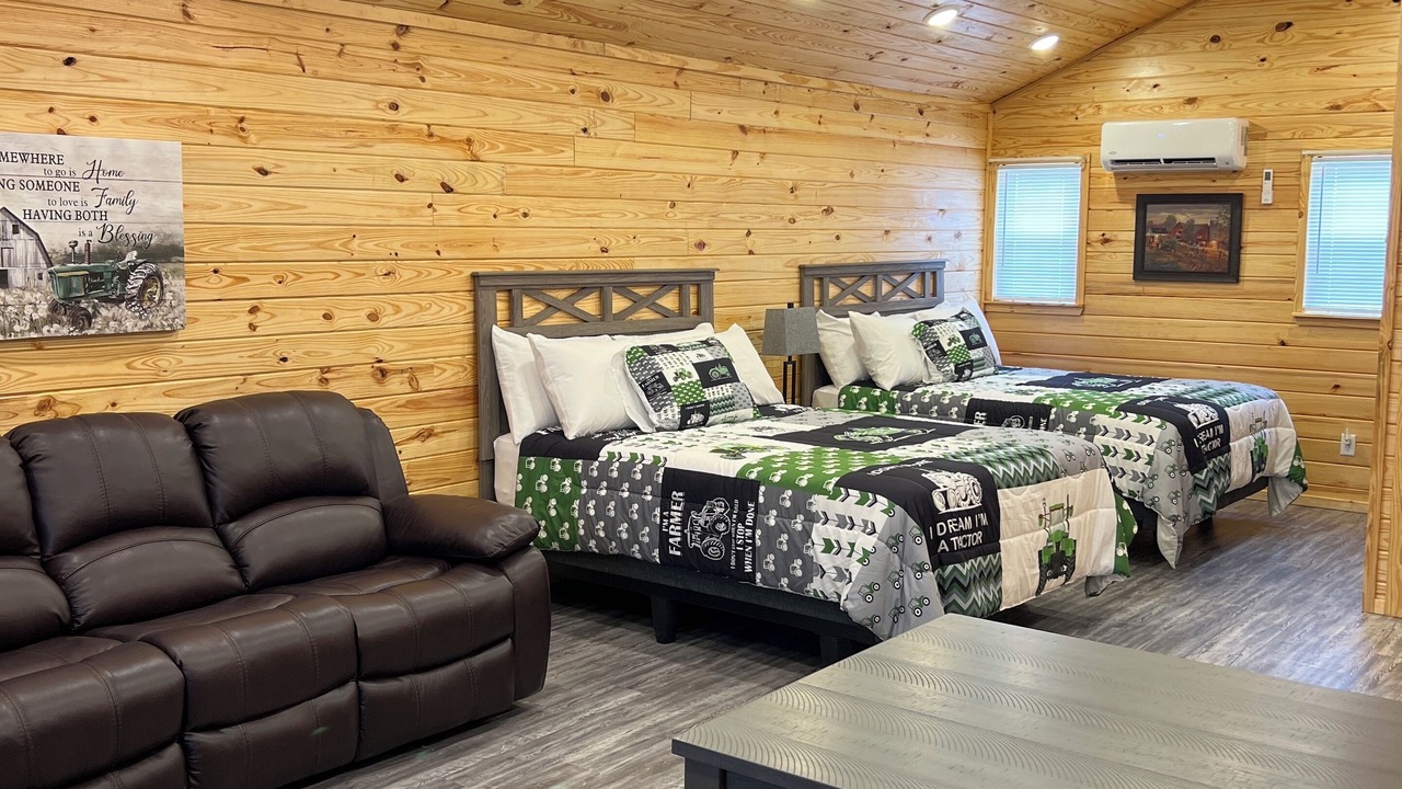 Photo of Bedroom in Lee County