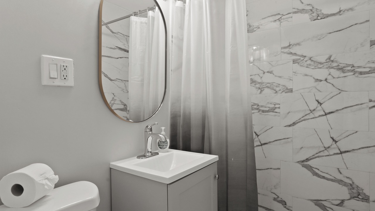 Photo of Bathroom in Forest Park