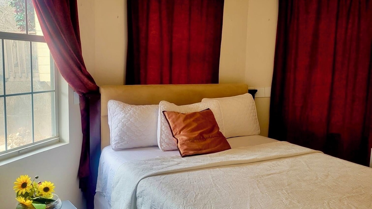 Photo of Bedroom in Marietta