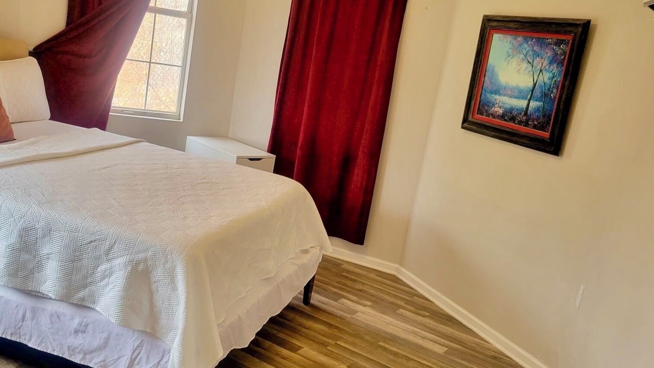 Photo of Bedroom in Marietta