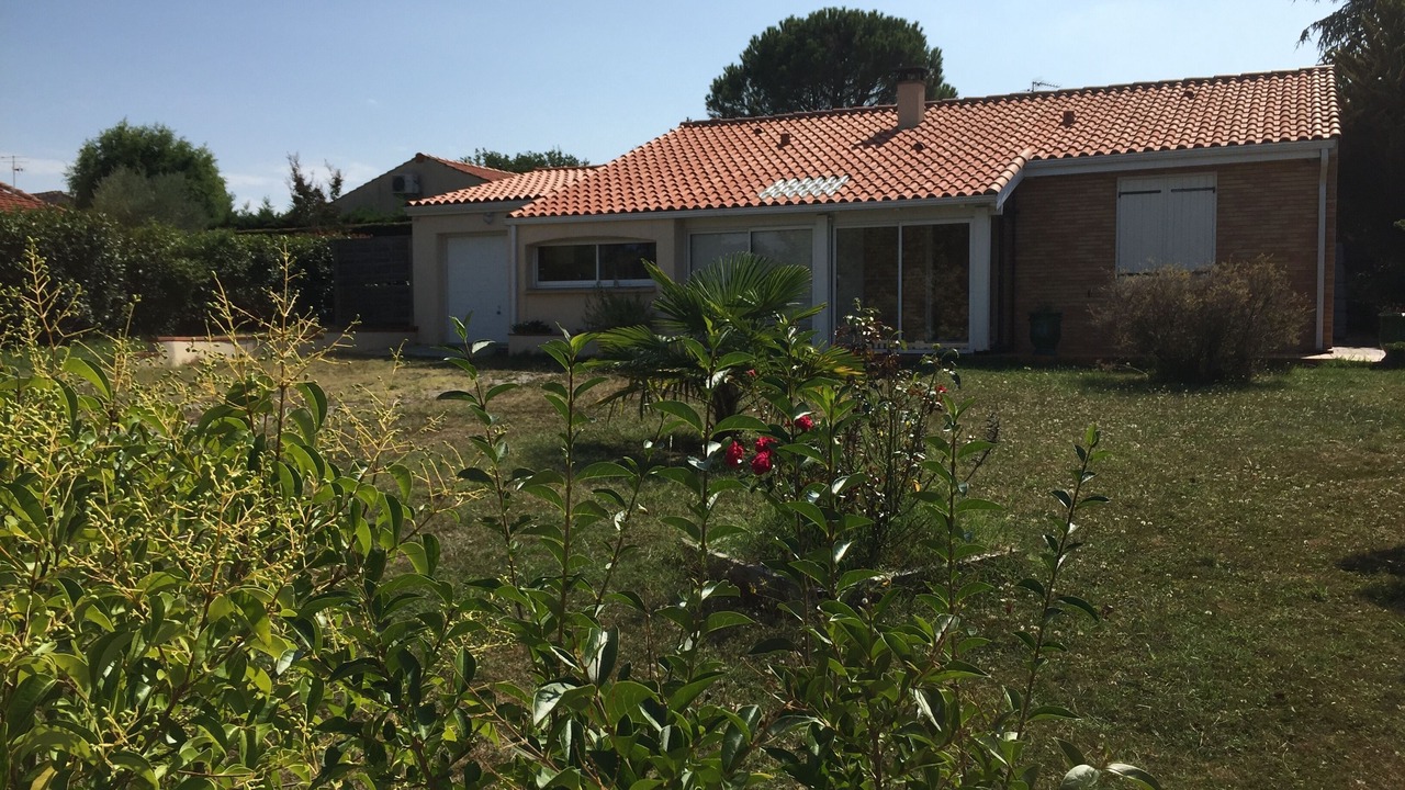 Photo of Outdoor in Dremil-Lafage