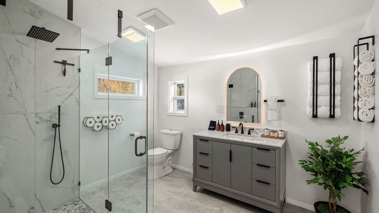 Photo of Bathroom in Newport