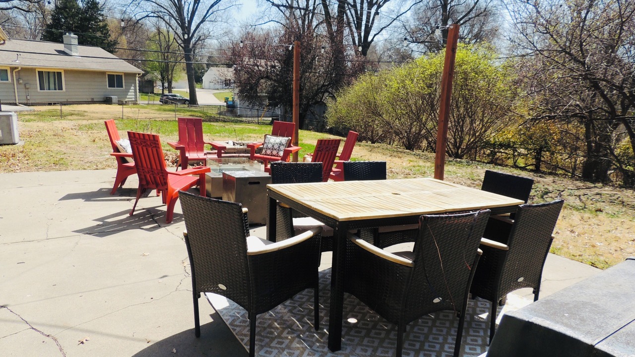Photo of Outdoor in Nall Hills