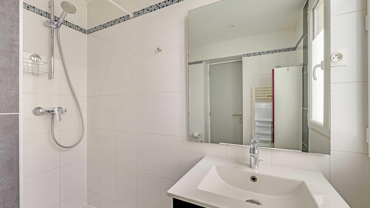 Photo of Bathroom in Malakoff