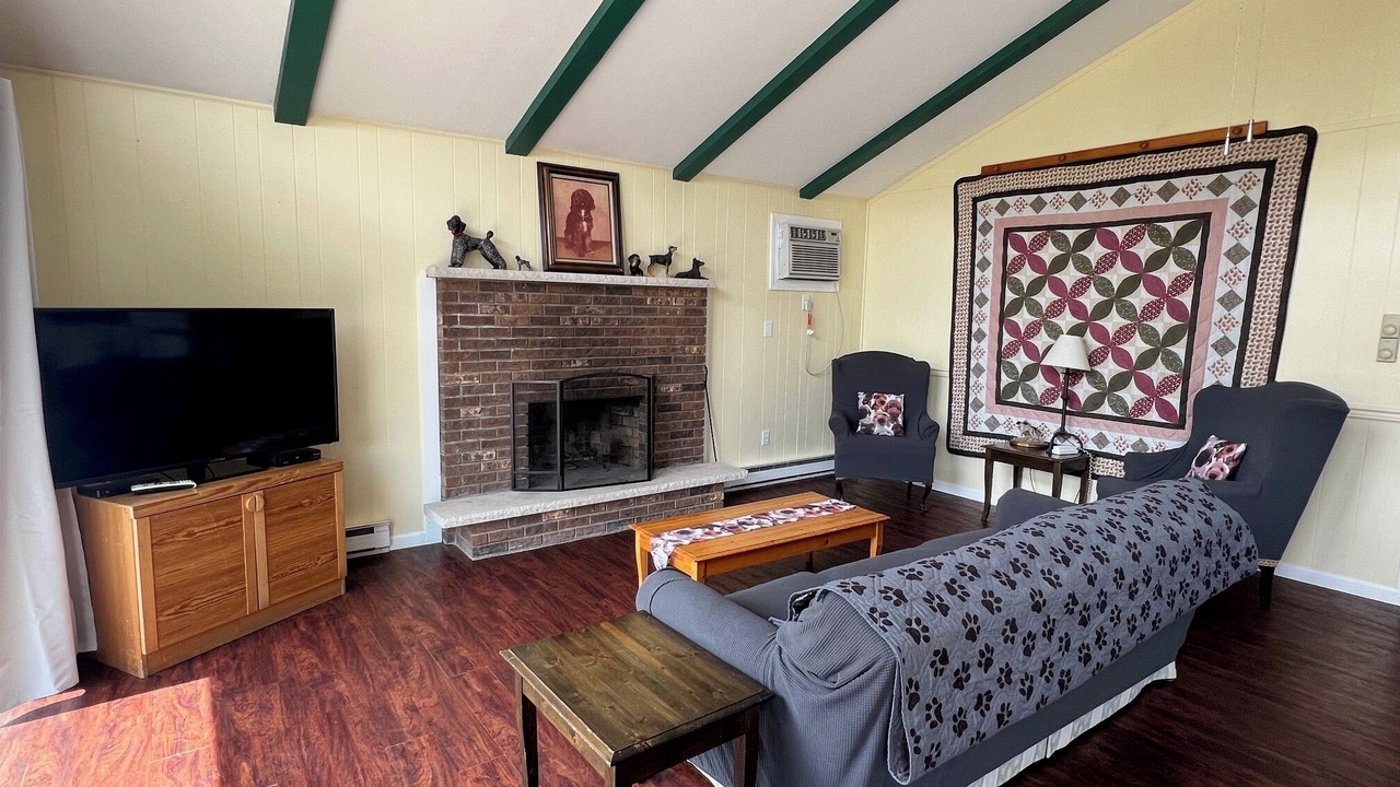 Photo of Livingroom in Saylorsburg