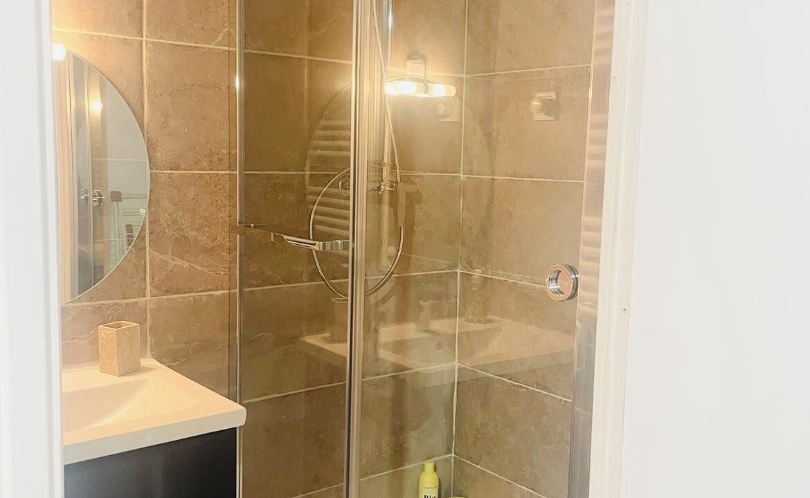 Photo of Bathroom in Forges-les-Bains