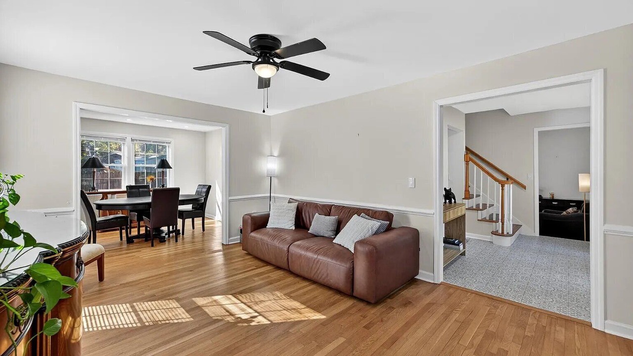 Photo of Livingroom in North Charleston