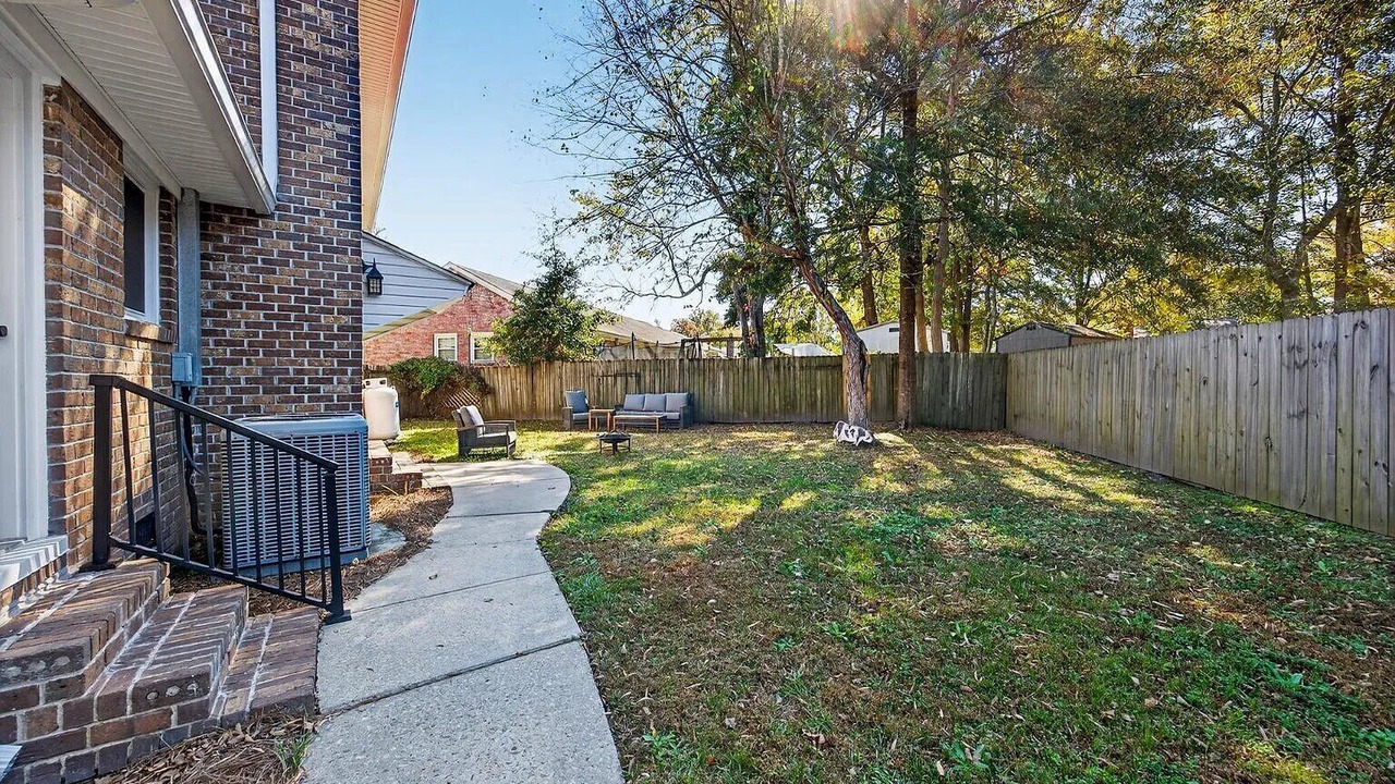 Photo of Patio Balcony in North Charleston