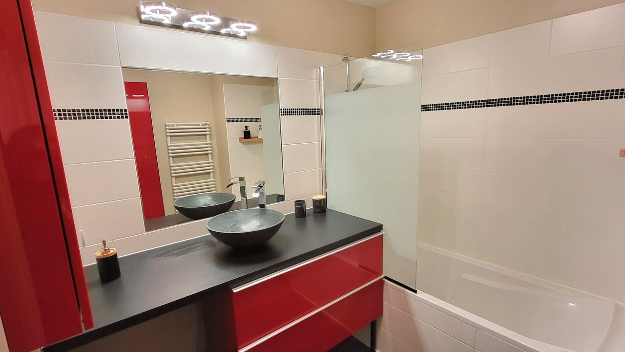 Photo of Bathroom in Lille Centre Ville