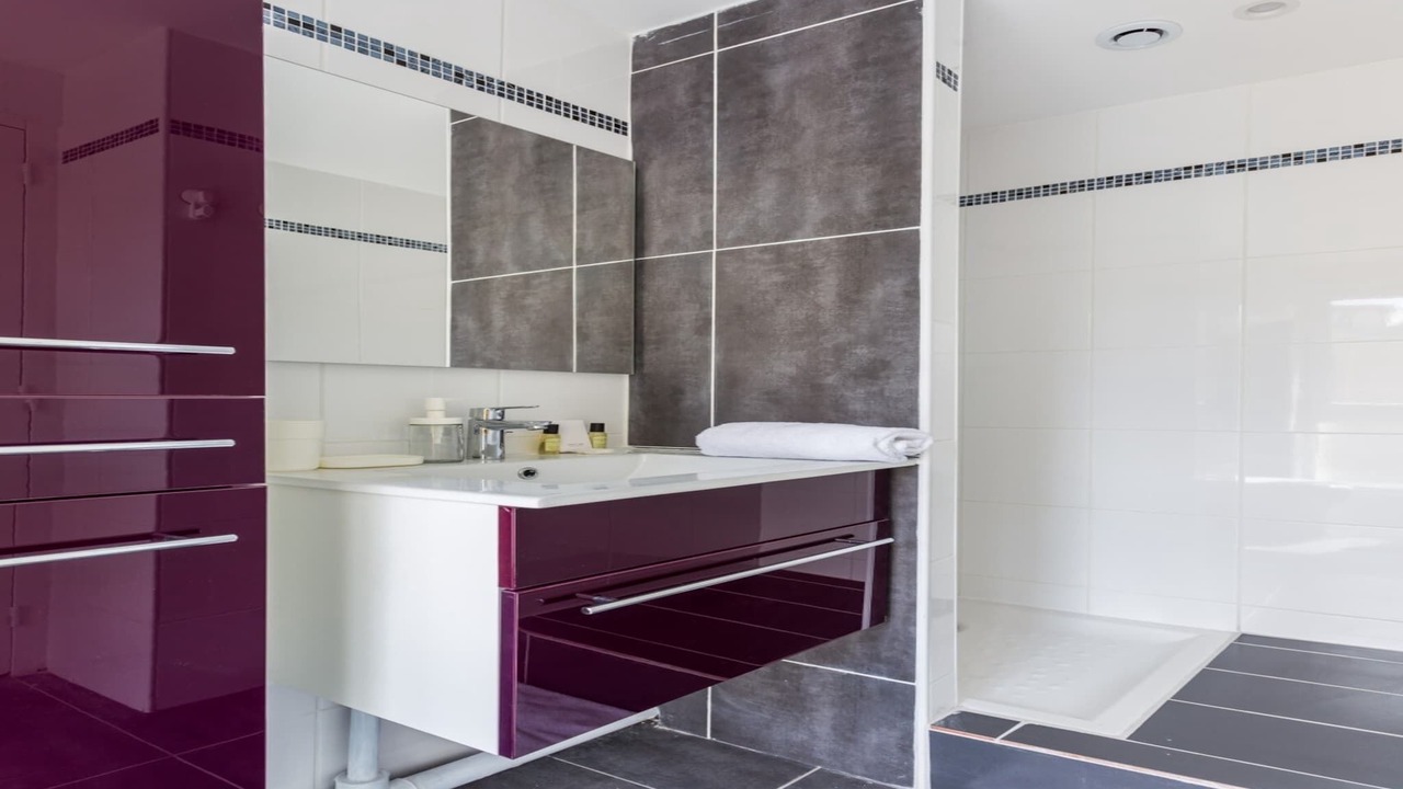 Photo of Bathroom in Malakoff