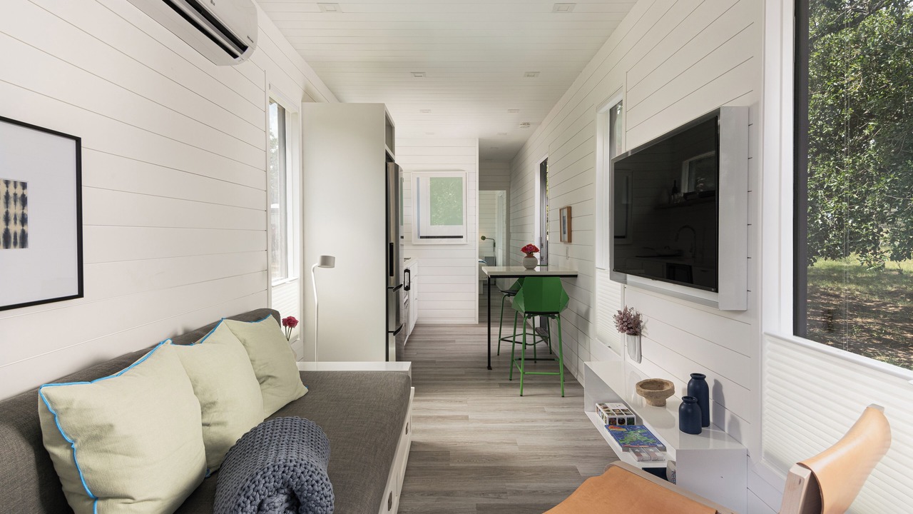 Photo of Livingroom in Fredericksburg