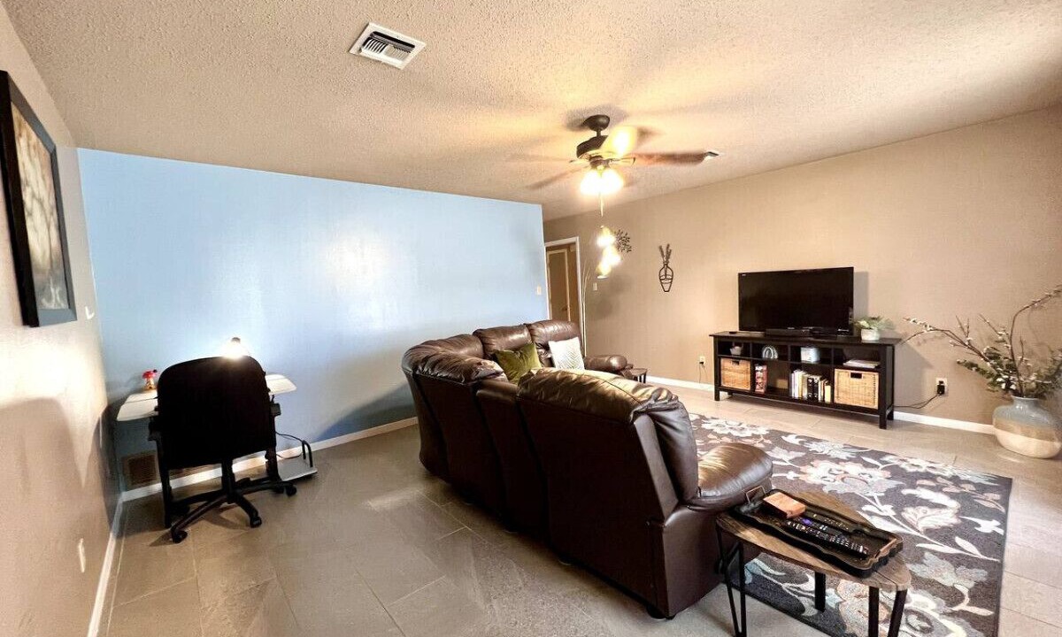 Photo of Livingroom in Temple