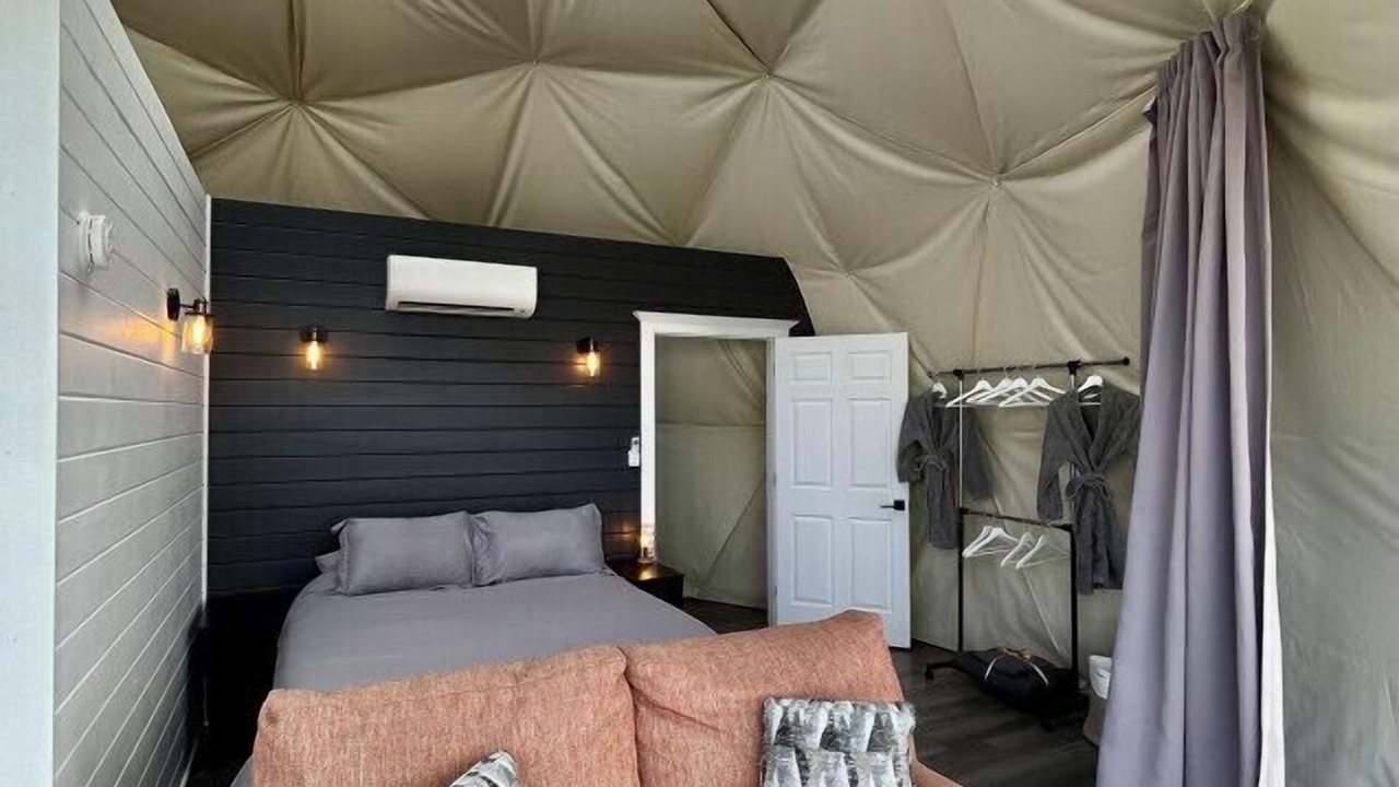 Photo of Bedroom in West Bay